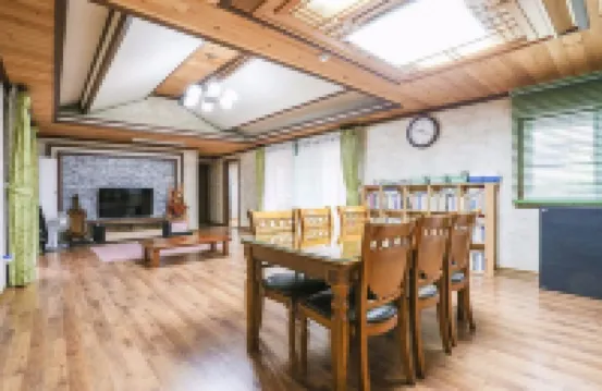 Boeun Songnisan Sujeong Pension โรงแรมใกล้วัด Beobjusa Temple