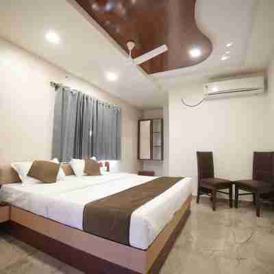 Hotel Balaji Square Rooms