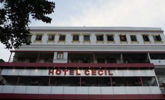 Hotel Cecil