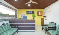 Treebo la Paradise Hotels in Avakali