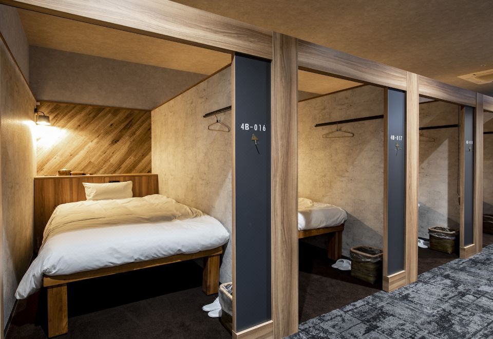 4. 에잇 포인트 인..