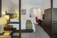 Quality Suites Moab Near Arches National Park - Pet friendly
