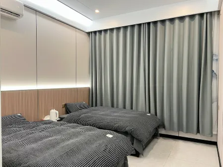 Xiaoleilei Apartment (Hudi Road) Отели в г. Дали