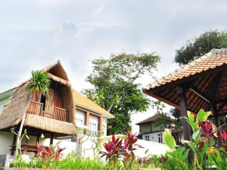 Villa Tangtu Beach Inn
