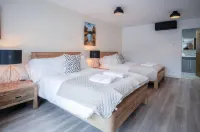 Suite 3 - Sleeping Giant Hotel - PEN Y CAE Inn -  Apartamentos vacacionales