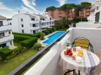 Coto Gamo Holiday Escape
