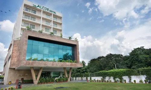 The Alcor Hotel
