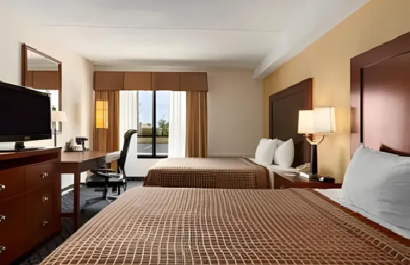 傑尼瓦五指湖戴斯酒店