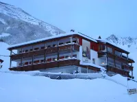 Langtaufererhof Hotels in Reschen am See