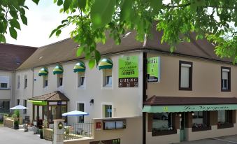 Logis Hôtel-Restaurant les Voyageurs