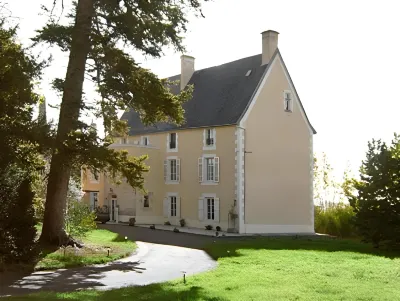 Château Ardilleux Hotels in Sauze-Vaussais