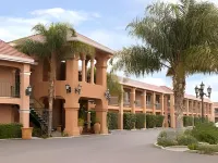 Merced Inn & Suites