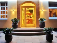 Bach Hotel Hotels near Art Doktorsee