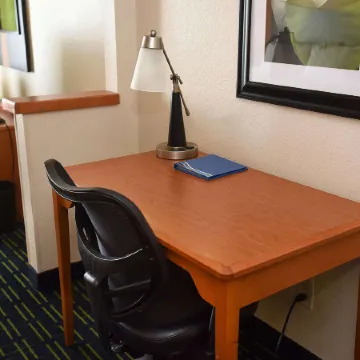 AmericInn by Wyndham Topeka