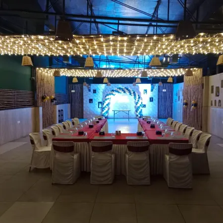 Hotel Dhruva-Solapur Pet Friendly