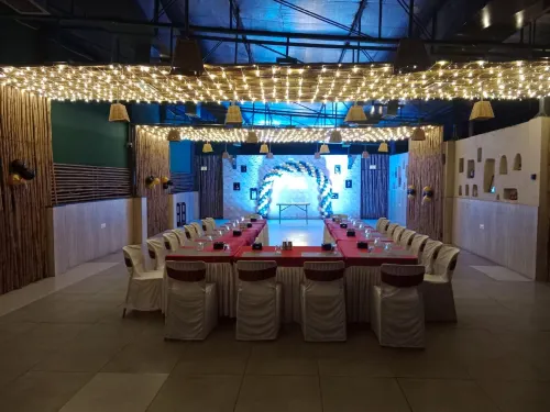 Hotel Dhruva-Solapur Pet Friendly