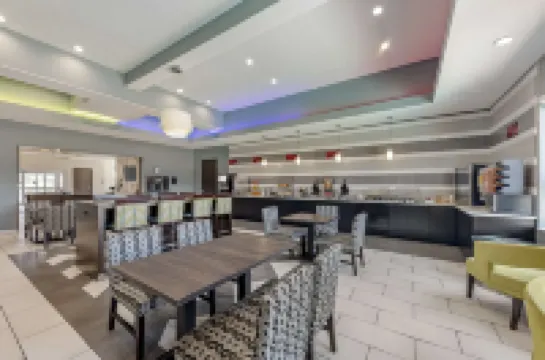 Best Western Plus Pflugerville Inn  Suites