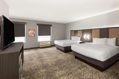 La Quinta Inn & Suites by Wyndham McAlester Hotels in McAlester