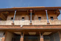 Taman Prabhawa Hotels near Patung Barong