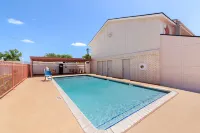 Best Western Llano - Pools
