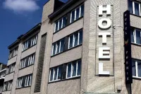 Hotel Prince de Liege Отели в г. Андерлехт