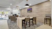 Candlewood Suites 聖安東尼奧市中心