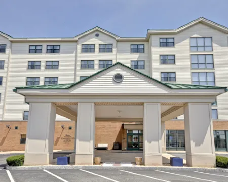 ホームウッド スイーツ バイ ヒルトン ボストン - ピーバディー ピーボディのホテル