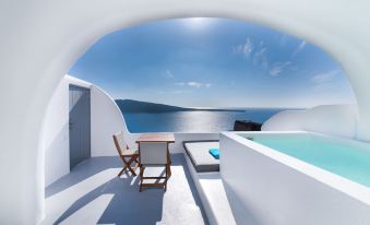 Maregio Suites