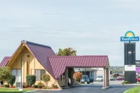 Days Inn by Wyndham Niles Hotels in Niles