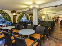Globales Cortijo Blanco Hotels in Marbella