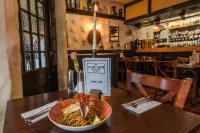 The Clachan Inn Hotels in Drymen