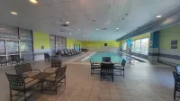 Crowne Plaza HARRISBURG-HERSHEY by IHG - Pools