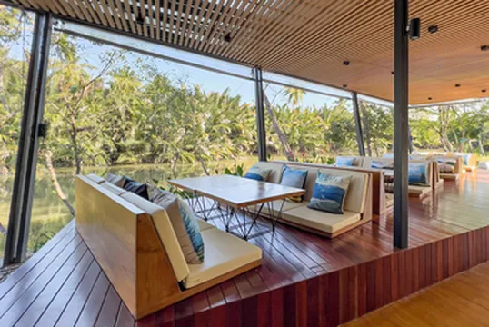 รูปภาพของลำพวา อัมพวา