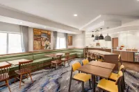 Fairfield Inn Erie Millcreek Mall Отели в г. Милкрик Тауншип