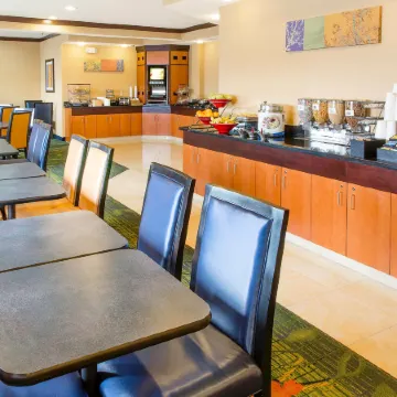 Fairfield Inn & Suites Fargo