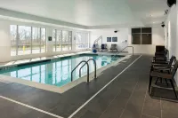 Four Points by Sheraton Albany - Pools
