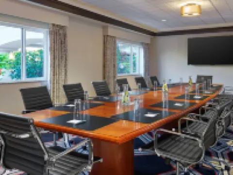 Four Points by Sheraton Bellingham Hotel & Conference Center Hotels in Bellingham