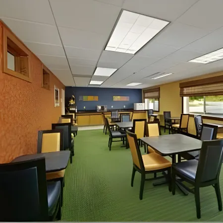 Lodge at Five Oaks Pigeon Forge - Sevierville