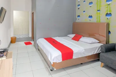 RedDoorz Resort at Ciater 3 Hotels in Nagrak