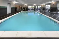 TownePlace Suites St. Louis Edwardsville, IL - Parkplatz