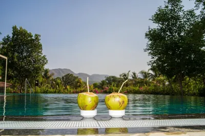 Golden Fields Resort Hotel a Bhadas Bk.