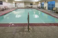 Hampton Inn & Suites Waxahachie - Pools