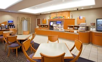 Holiday Inn Express & Suites Saginaw