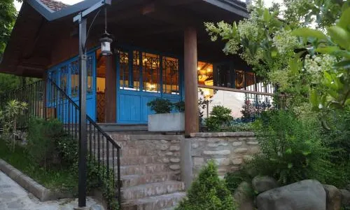 Ampelo Resort