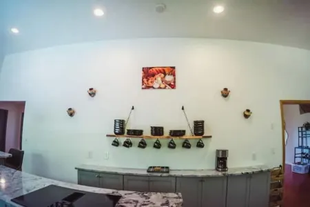 Spacious w/Hot Tub/Grill/Firepit 4 Br Red River Gorge - Affordable Weekdays