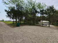 Couples Retreat with hot tub (cabin2)