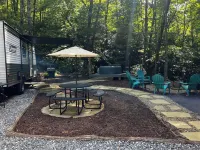 Cozy Camper in Charming Whittier with Heat & AC Các khách sạn ở Barkers Creek