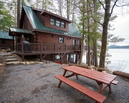 Highly Recommended Lake Side Cabin.  Welcome to Majestic Pines on Schroon Lake. Hotels in Schroon