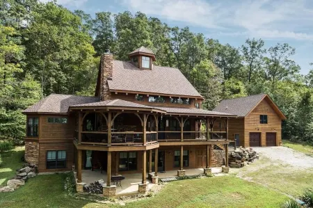 LUXURY Timber Lake Lodge - Nolin Mammoth Cave+View