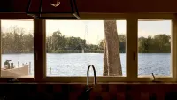 Luxurious Fishing Lake Paradise Close to Busch Garden/Moffitt Cancer Center/USF